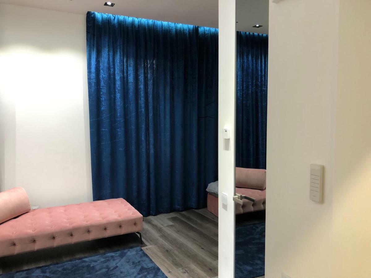 Modern And Luxury Apartment In The Center Of Каунас Екстер'єр фото